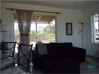 https://web5.gallito.com.uy/casa-en-venta-zona-de-laguna-del-sauce-cuenta-con-dos-do-inmuebles-22537808