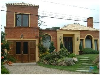 https://www.gallito.com.uy/muy-linda-casa-en-alquiler-zona-pinares-punta-del-este-inmuebles-22537735