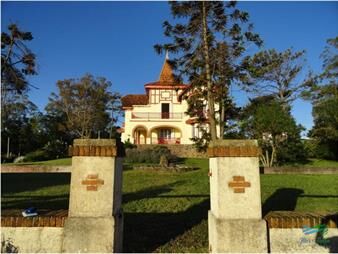 https://www.gallito.com.uy/casa-en-playa-hermosa-4-dormitorios-inmuebles-25295945