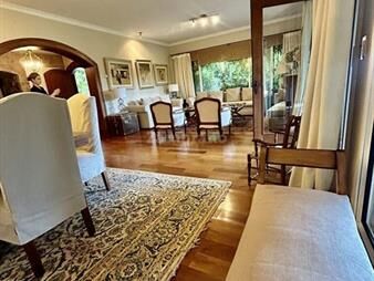 https://web5.gallito.com.uy/espectacular-casa-en-venta-en-jardines-de-carrasco-inmuebles-27125420