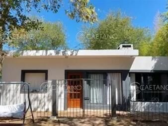 https://web5.gallito.com.uy/venta-de-casa-de-3-dormitorios-en-maldonado-inmuebles-25261127