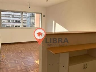 https://web5.gallito.com.uy/venta-apartamento-al-frente-1-dormitorio-en-tres-cruces-inmuebles-27128849
