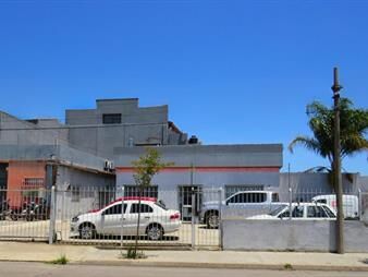 https://www.gallito.com.uy/venta-local-comercial-y-apartamento-perez-castellano-inmuebles-27129208