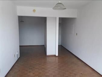 https://web5.gallito.com.uy/apartamento-en-alquiler-de-un-dormitorio-centro-inmuebles-27124942