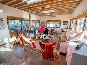 https://web5.gallito.com.uy/hermosa-casa-en-punta-ballena-inmuebles-26427237