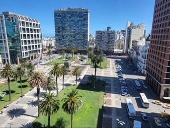 https://web5.gallito.com.uy/venta-de-oficinas-en-centro-18-y-andes-inmuebles-27130057