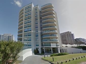 https://web5.gallito.com.uy/apartamento-en-venta-de-3-dormitorios-en-sol-y-luna-punta-inmuebles-21191808