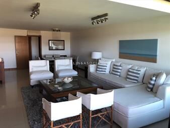 https://web5.gallito.com.uy/primera-linea-sobre-rincon-del-indio-punta-del-este-inmuebles-26096644