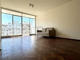 https://web5.gallito.com.uy/venta-apartamento-3-dormitorios-y-servicio-pocitos-inmuebles-26055407