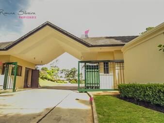 https://web5.gallito.com.uy/casa-en-venta-4-dormitorios-dependencia-barrio-privado-bo-inmuebles-26934628