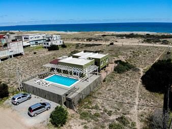 https://www.gallito.com.uy/venta-casa-3-dormitorios-con-vista-al-mar-sauce-de-portezue-inmuebles-27144572