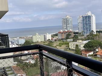 https://web5.gallito.com.uy/apartamento-en-venta-de-1-dormitorio-en-edificio-tamaro-pu-inmuebles-22395714