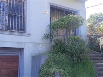 https://web5.gallito.com.uy/casa-ph-al-frente-tipo-casa2-dormitorios-y-2-patios-inmuebles-26990827