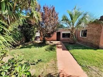 https://web5.gallito.com.uy/venta-casa-3-dormitorios-maldonado-barrio-sarubbi-inmuebles-24645772