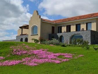 https://www.gallito.com.uy/1-maldonado-ruta-12-km-8-exclusiva-chacra-hotel-inmuebles-27155777