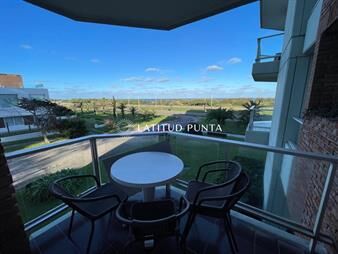 https://web5.gallito.com.uy/apartamento-en-brava-2-dormitorios-y-dependencia-inmuebles-25509406