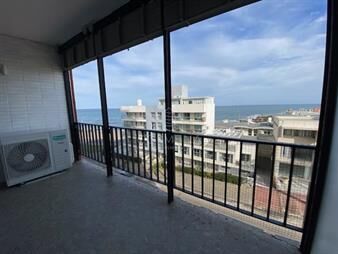 https://web5.gallito.com.uy/apartamento-en-peninsula-cerca-del-puerto-inmuebles-22909584