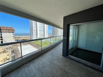 https://web5.gallito.com.uy/excelente-apartamento-en-venta-en-look-tower-punta-del-est-inmuebles-21836296