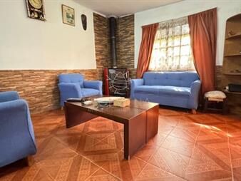 https://www.gallito.com.uy/casa-en-san-carlos-a-pasos-de-la-terminal-de-bus-y-sanatori-inmuebles-27150370