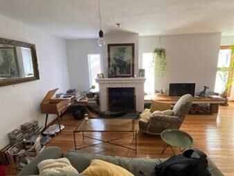 https://www.gallito.com.uy/casatroja-venta-apto-duplex-pocitos-3-dormitorios-inmuebles-26958347