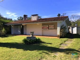 https://www.gallito.com.uy/venta-de-casa-ph-de-2-dormitorios-en-barrio-golf-punta-del-inmuebles-23946912