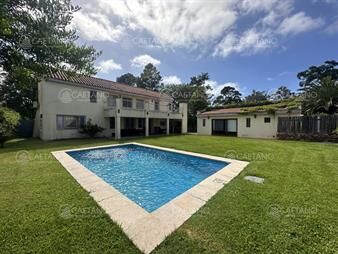 https://web5.gallito.com.uy/hermosa-propiedad-en-rincon-del-indio-inmuebles-26073087