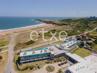 https://www.gallito.com.uy/apartamento-en-venta-syrah-las-grutas-punta-ballena-inmuebles-26392104