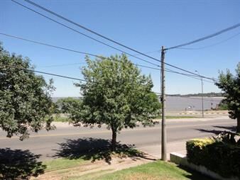 https://web5.gallito.com.uy/venta-terreno-a-metros-de-la-rambla-inmuebles-27155799