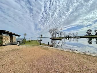 https://web5.gallito.com.uy/casa-en-venta-de-4-dormitorios-en-laguna-del-del-inmuebles-25376533