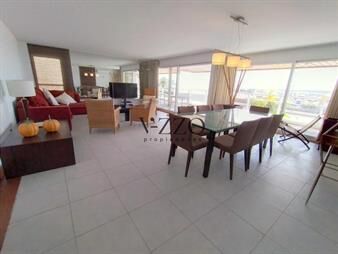 https://web5.gallito.com.uy/apartamento-en-puerto-de-punta-del-este-de-3-en-inmuebles-27184082