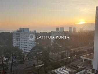 https://web5.gallito.com.uy/apartamento-en-roosevelt-3-dormitorios-mas-inmuebles-27184481