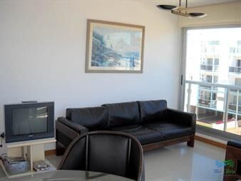 https://web5.gallito.com.uy/en-venta-apartamento-2-dormitorios-en-aidy-grill-inmuebles-26852373