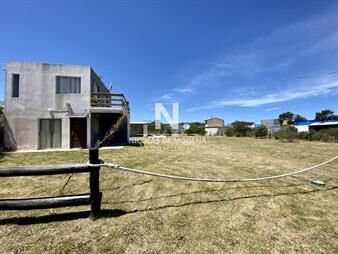 https://web5.gallito.com.uy/casa-en-balneario-buenos-aires-inmuebles-25035862