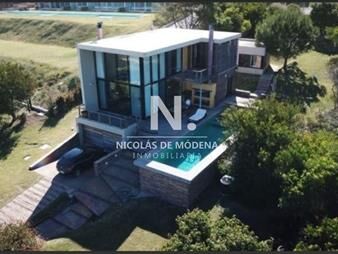https://www.gallito.com.uy/casa-en-venta-con-excelente-vista-al-mar-inmuebles-25033529