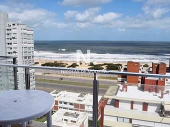 https://web5.gallito.com.uy/apartamento-en-venta-de-2-dormitorios-en-edificio-inmuebles-25035843