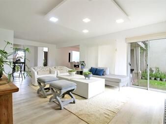 https://web5.gallito.com.uy/venta-casa-lomas-de-la-tahona-4-dorm-en-suite-inmuebles-27195984