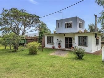 https://www.gallito.com.uy/venta-casa-2-dormitorios-en-playa-hermosa-inmuebles-27201543