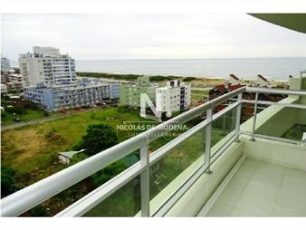 https://web5.gallito.com.uy/lindisimo-decorado-piso-alto-con-todos-los-inmuebles-24990374
