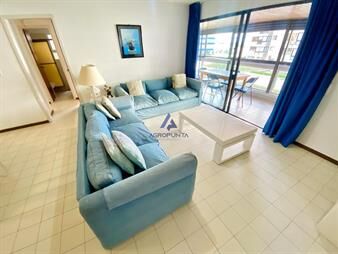 https://web5.gallito.com.uy/apartamento-en-venta-en-punta-del-este-inmuebles-27129678