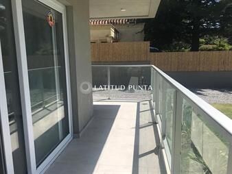 https://web5.gallito.com.uy/apartamento-en-mansa-2-dormitorios-con-inmuebles-22382027