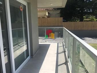 https://web5.gallito.com.uy/apartamento-en-construccion-en-la-mansa-2-con-inmuebles-22376920