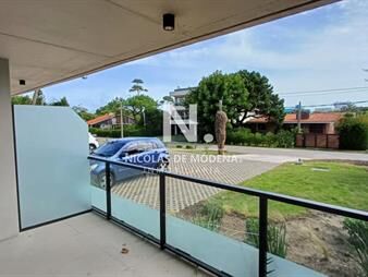 https://web5.gallito.com.uy/vende-apartamento-de-2-dormitorios-con-patio-en-inmuebles-27196307