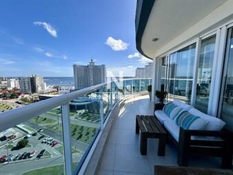 https://web5.gallito.com.uy/apartamento-de-3-dormitorios-en-venta-en-mansa-inmuebles-27220636