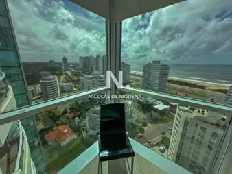 https://web5.gallito.com.uy/vende-apartamento-de-3-dormitorios-con-hermosa-inmuebles-27220641