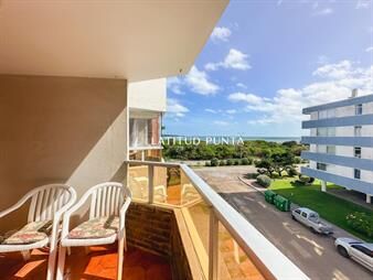 https://web5.gallito.com.uy/apartamento-en-mansa-3-dormitorios-y-parrillero-inmuebles-27113258