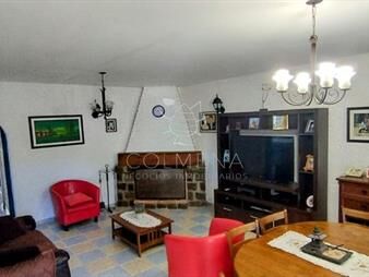 https://www.gallito.com.uy/muy-buena-casa-con-amplias-comodidades-y-ideal-inmuebles-25373127