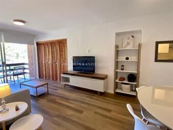 https://web5.gallito.com.uy/apartamento-reciclado-en-venta-en-complejo-punta-inmuebles-26990474