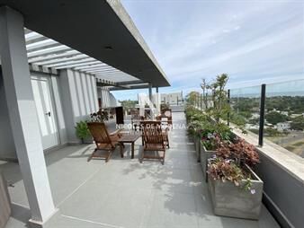https://www.gallito.com.uy/vende-apartamento-penthouse-de-3-dormitorios-en-maldonado-inmuebles-25881404