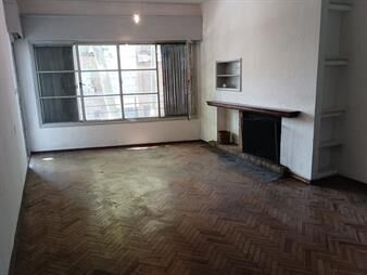 https://web5.gallito.com.uy/mercedes-y-yaguaron-amplio-balcon-vacio-consulte-inmuebles-26242353