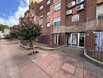 https://web5.gallito.com.uy/muy-bello-apartamento-en-planta-baja-excelente-estado-inmuebles-24440601